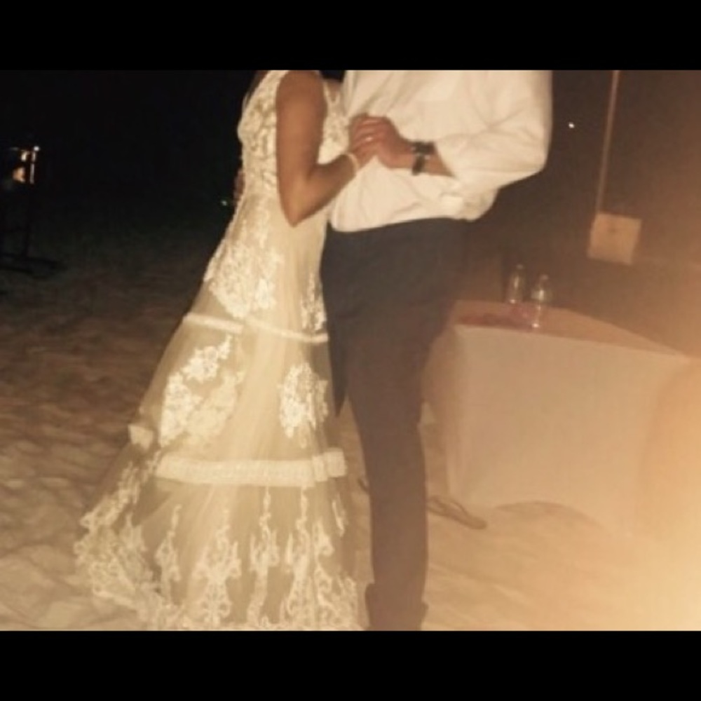 Wedding dress